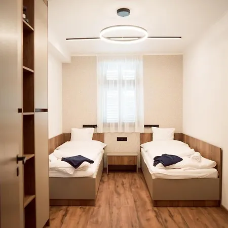 Aprili Apartment