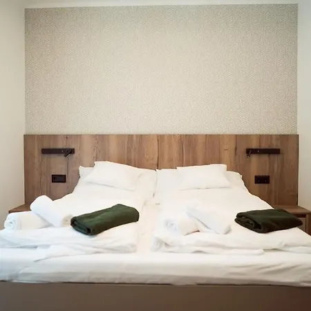 Aprili Apartment *
