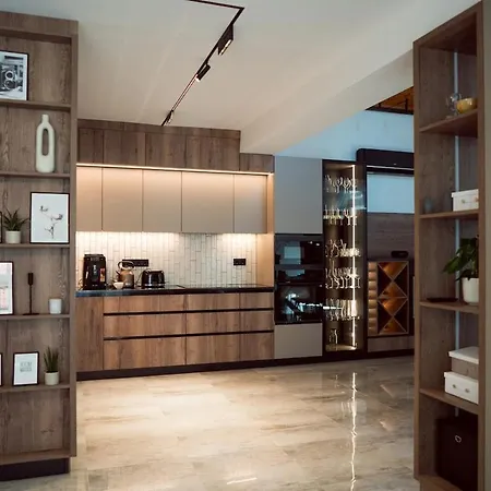 Apartment Aprili *