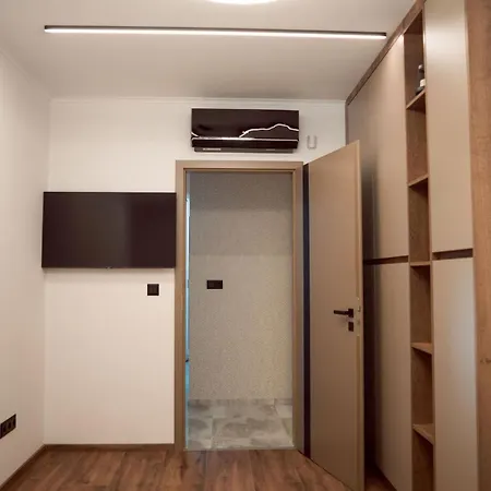 Apartment Aprili
